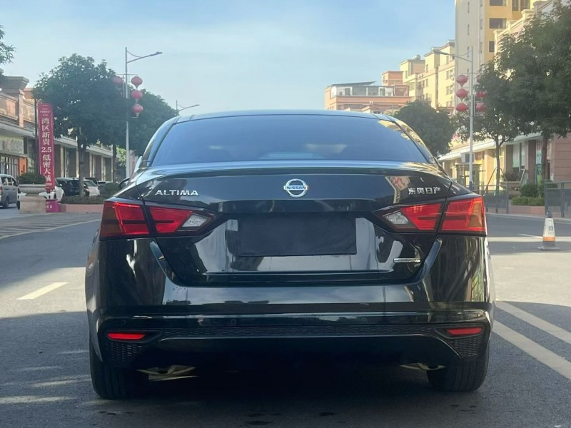 东莞22年日产天籁9