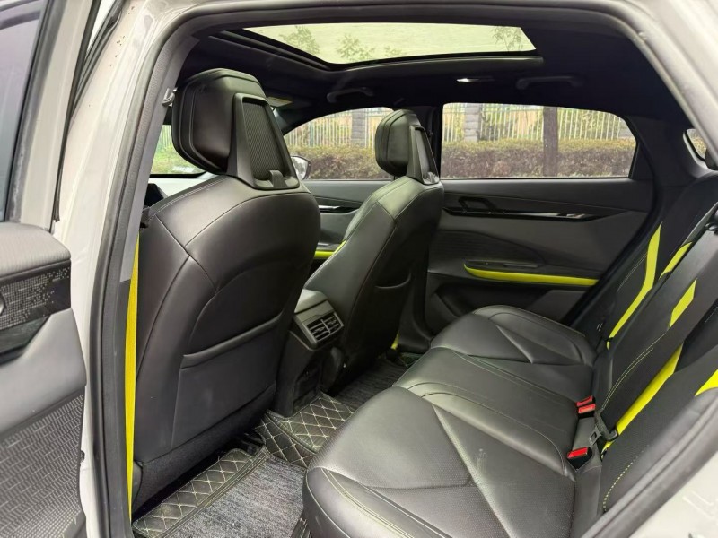 娄底22年长安汽车UNI6