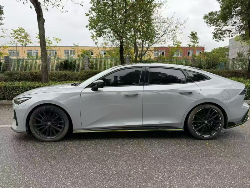 娄底22年长安汽车UNI7