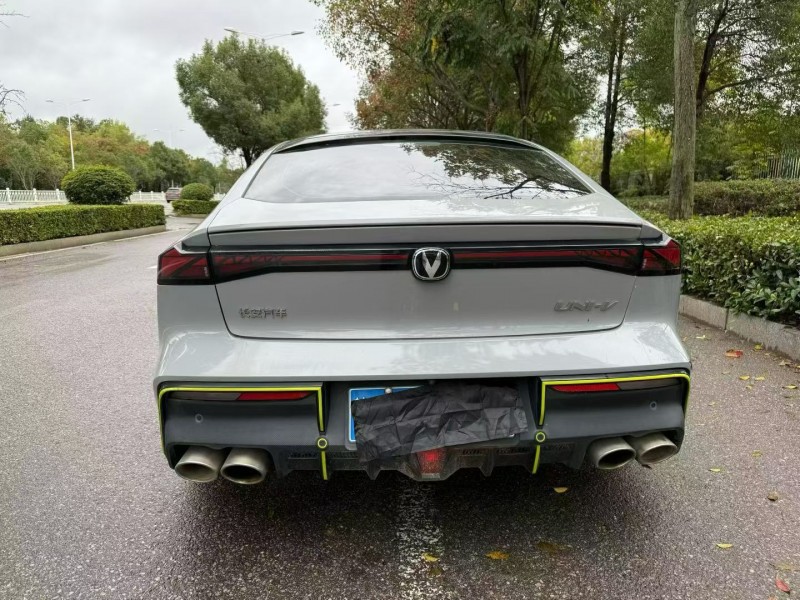 娄底22年长安汽车UNI9