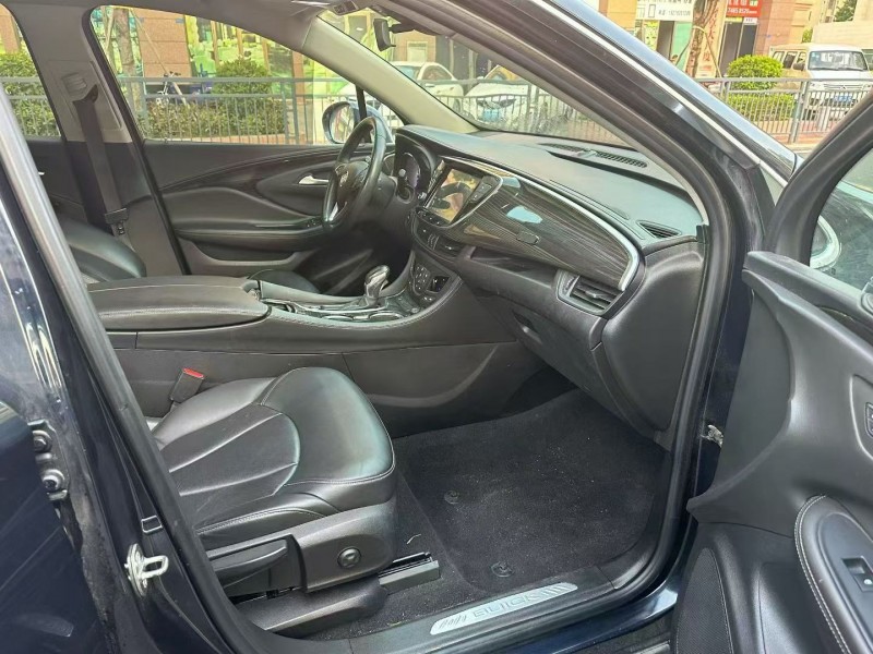 东莞20年别克昂科威6