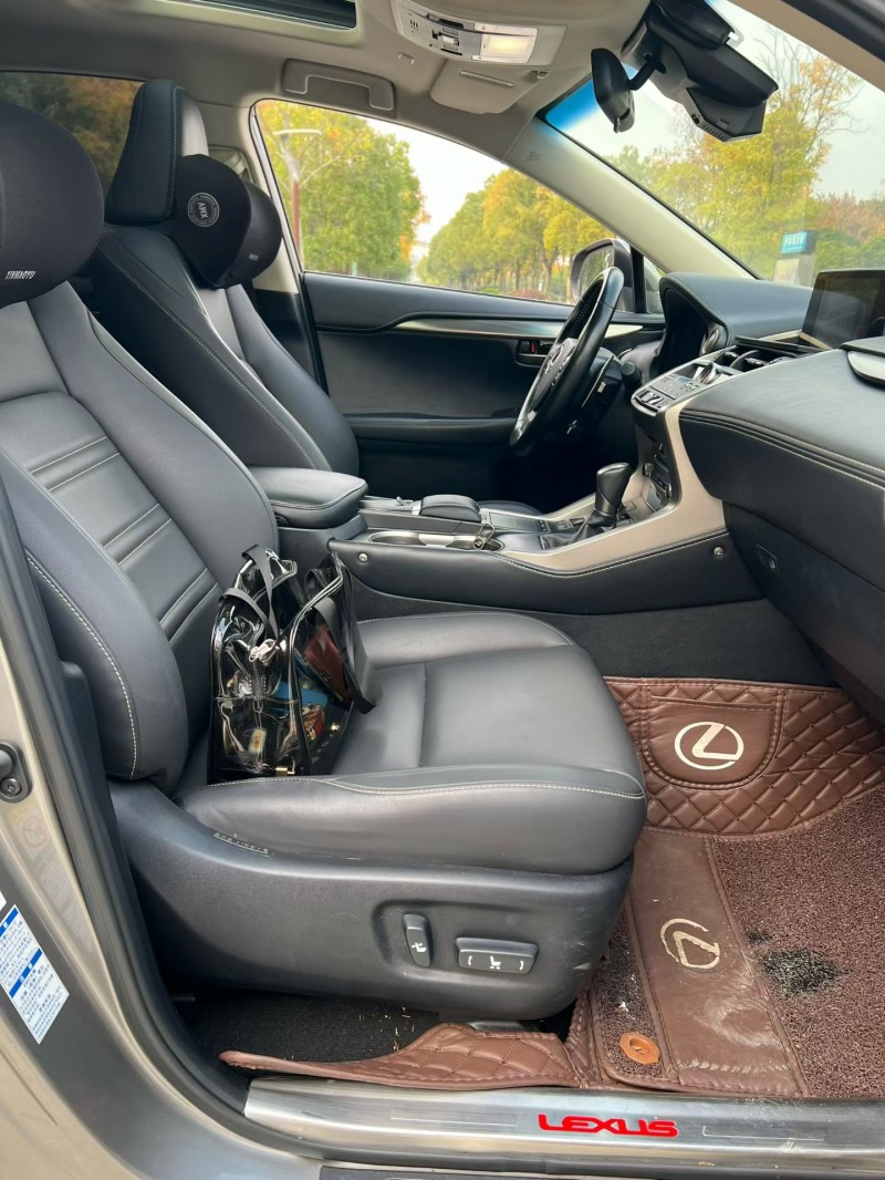 上饶17年雷克萨斯NX6