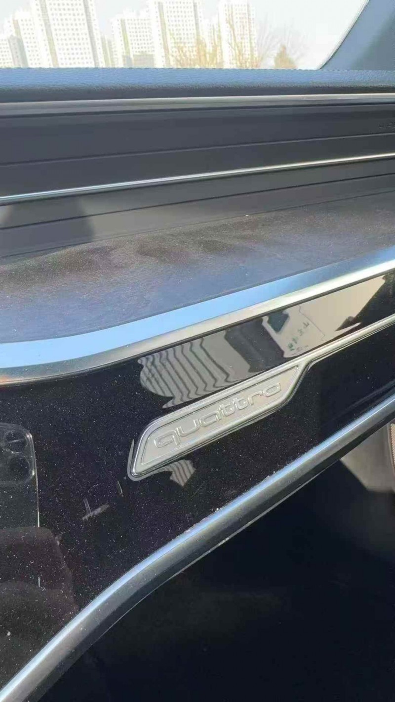 济宁20年奥迪A6L6