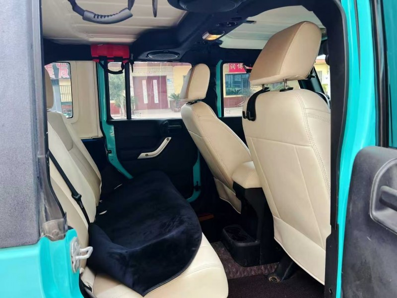 保定14年Jeep牧马人6