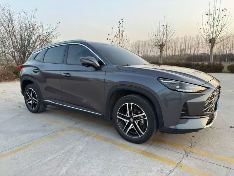 济宁24年名爵ONE2