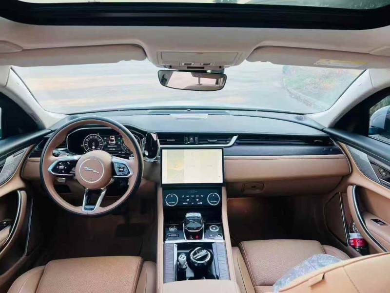 济宁24年捷豹XFL3