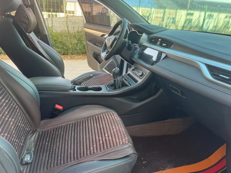 徐州20年吉利帝豪5