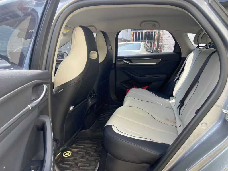 广州24年比亚迪驱逐舰6