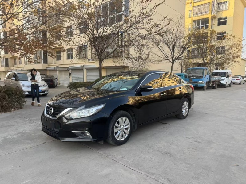 徐州18年日产天籁2