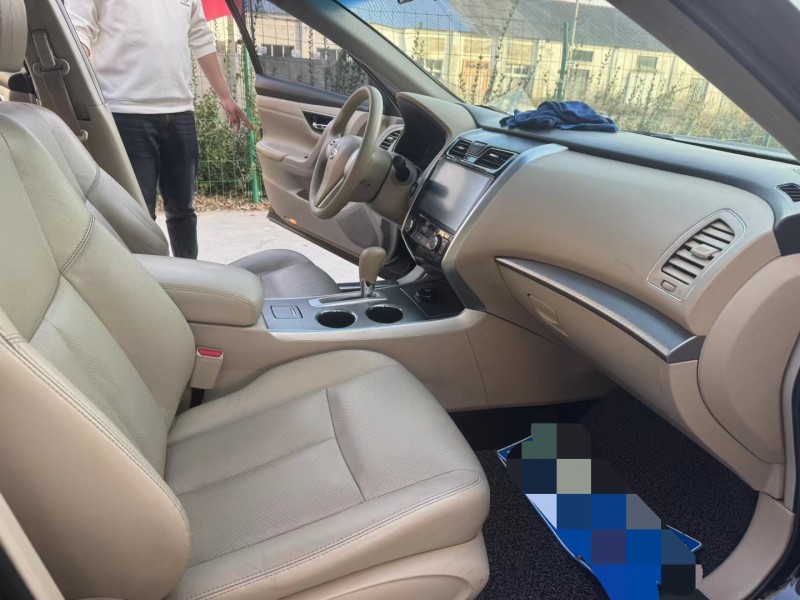 徐州18年日产天籁5