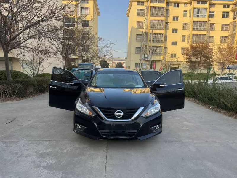 徐州18年日产天籁6