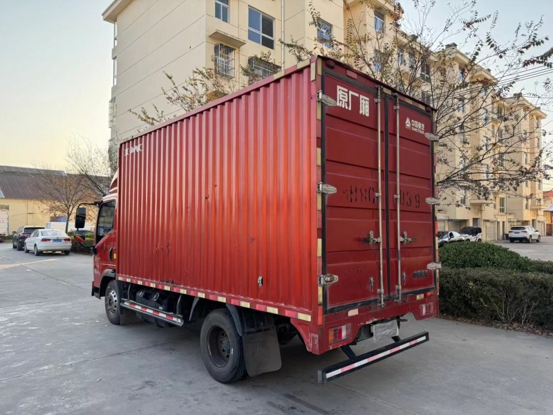 徐州23年卡车系列重汽豪沃3