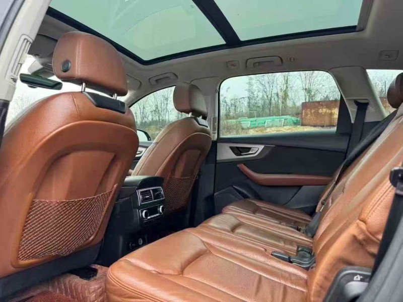 淄博18年奥迪Q75