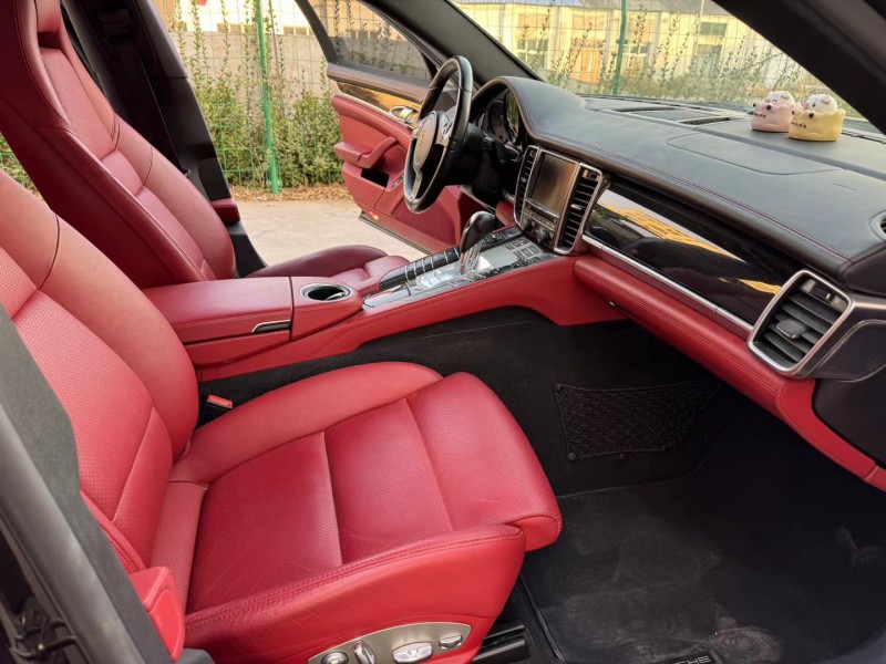 徐州15年保时捷帕拉梅拉7