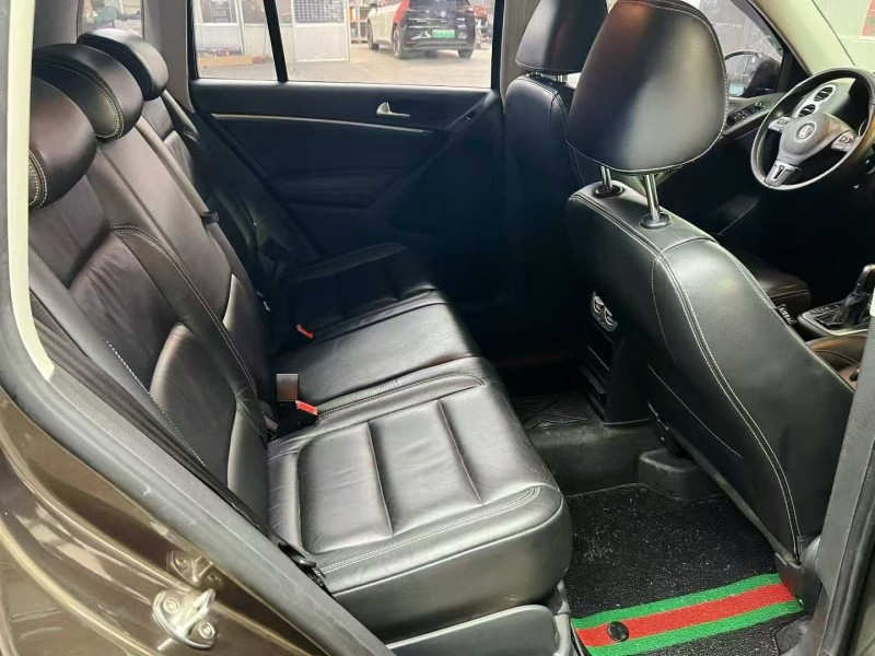 潍坊16年大众途观5