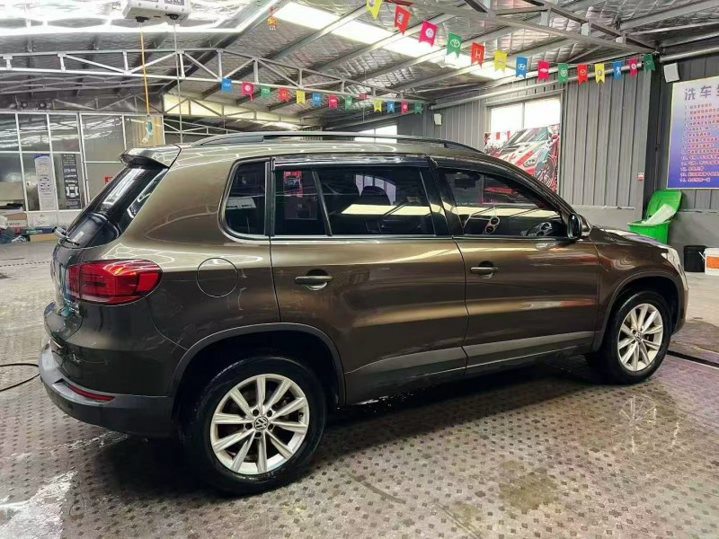 潍坊16年大众途观7