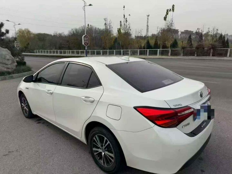 枣庄16年丰田雷凌7