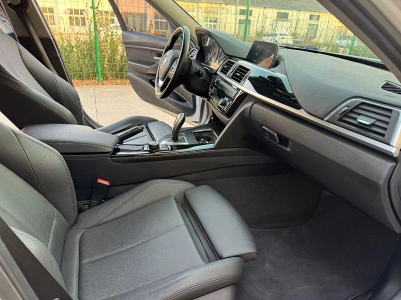 徐州18年宝马3系5