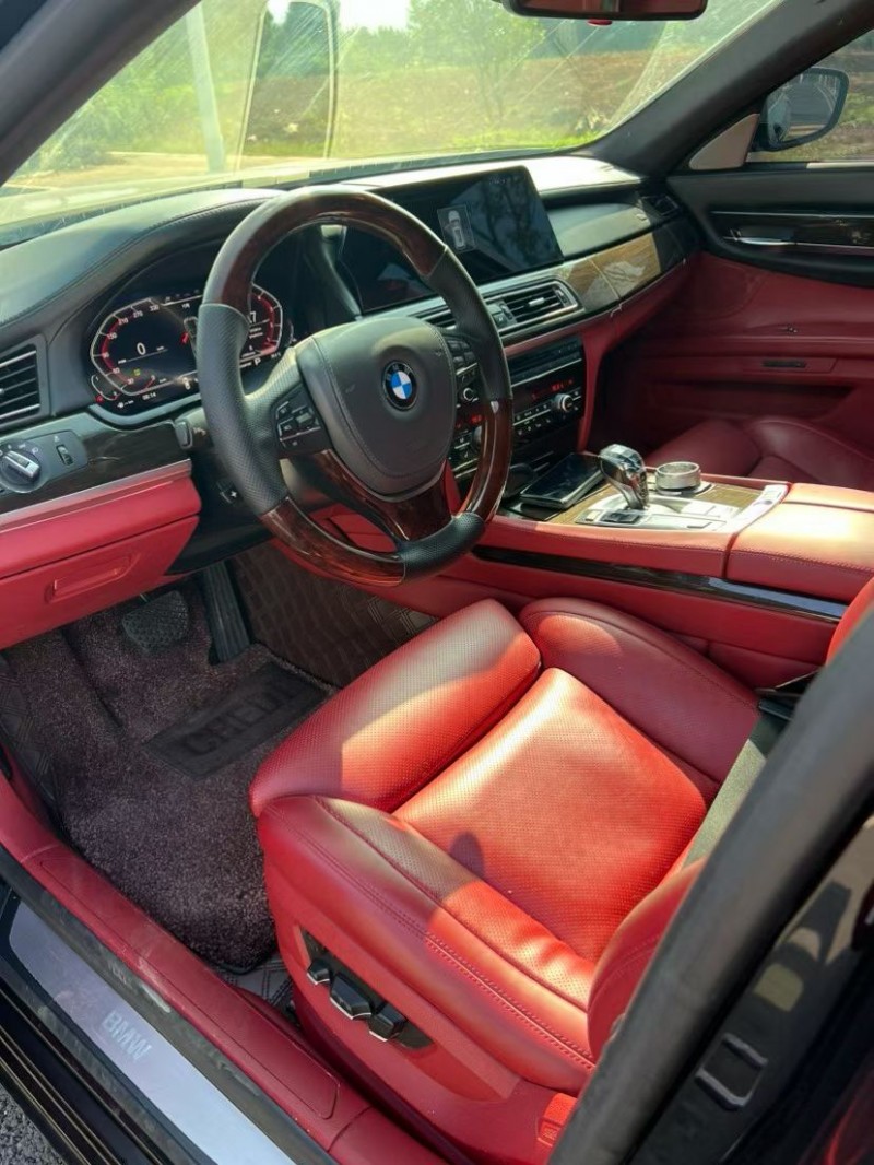 上饶10年宝马7系7