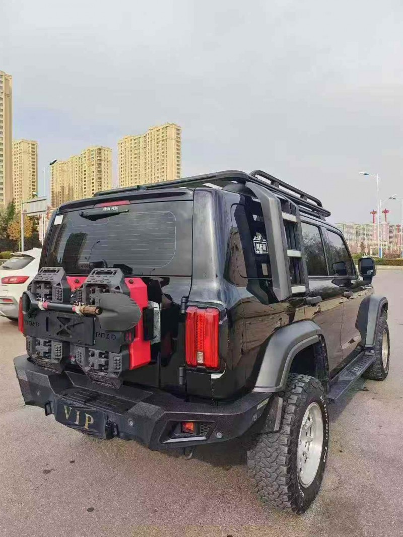 长治20年长城汽车坦克9