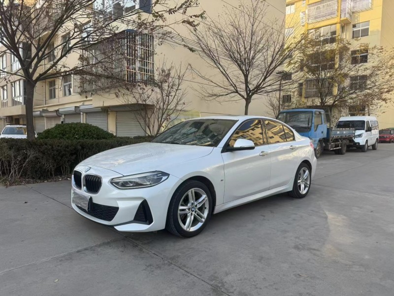 徐州19年宝马1系2