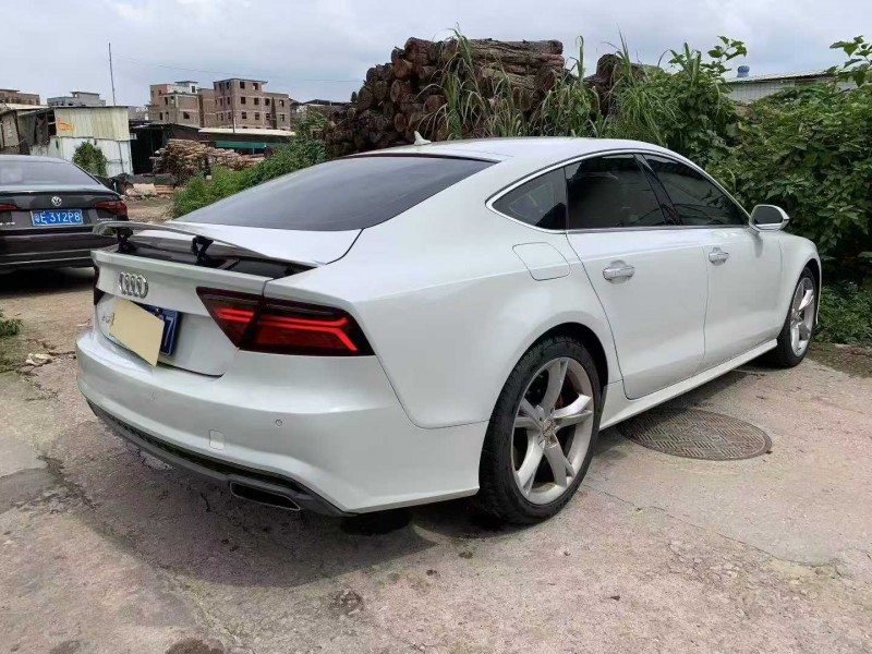 广州18年奥迪A7L6