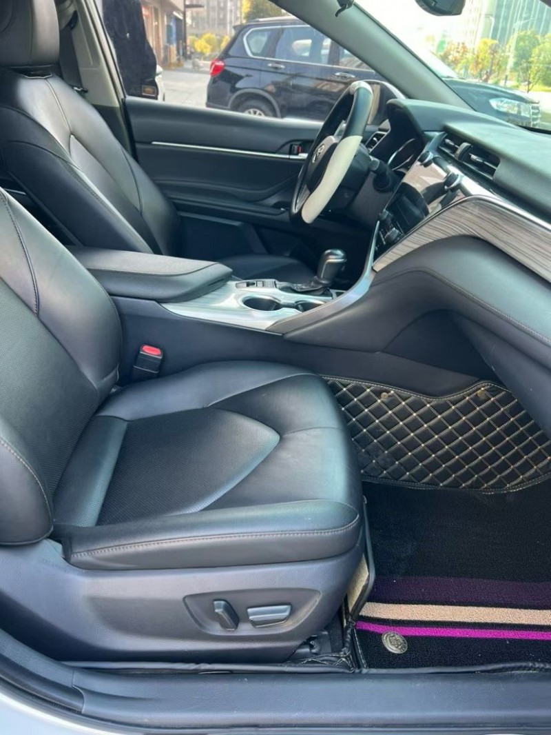 上饶20年丰田凯美瑞6