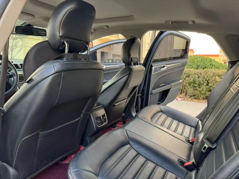 徐州17年福特蒙迪欧8