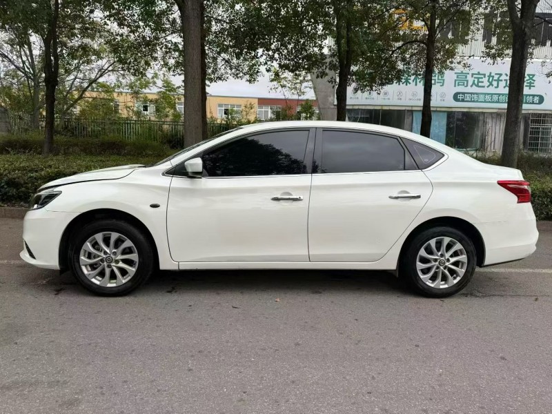 娄底24年日产轩逸7