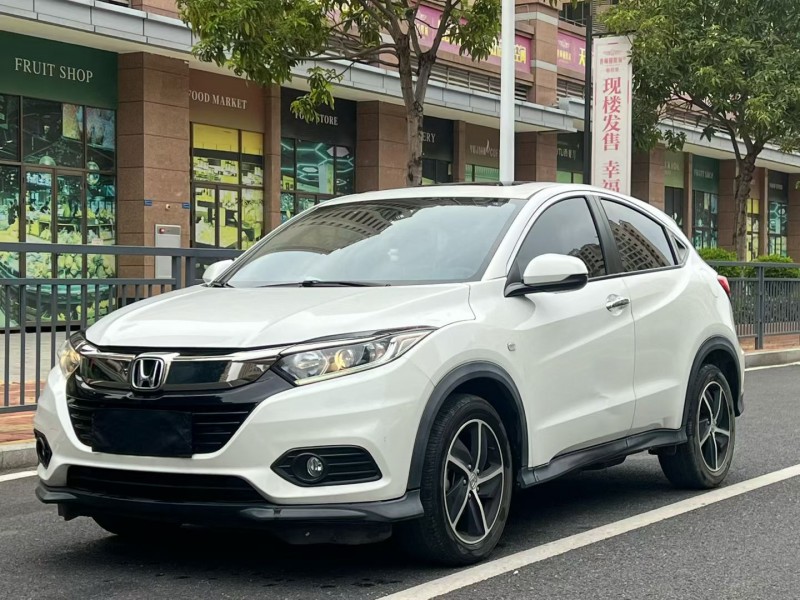 东莞22年本田缤智3