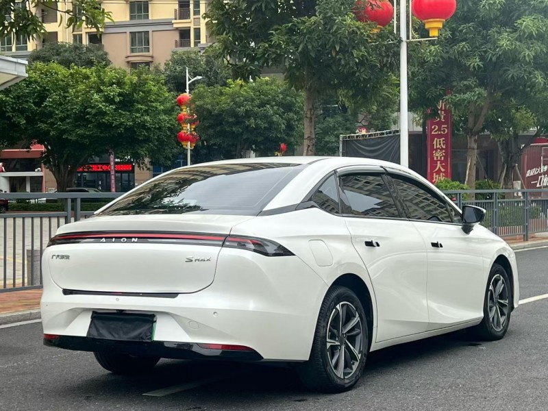 佛山24年传祺埃安S8