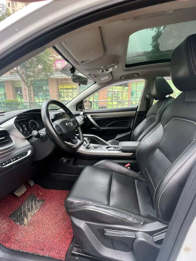 东莞19年吉利缤越5