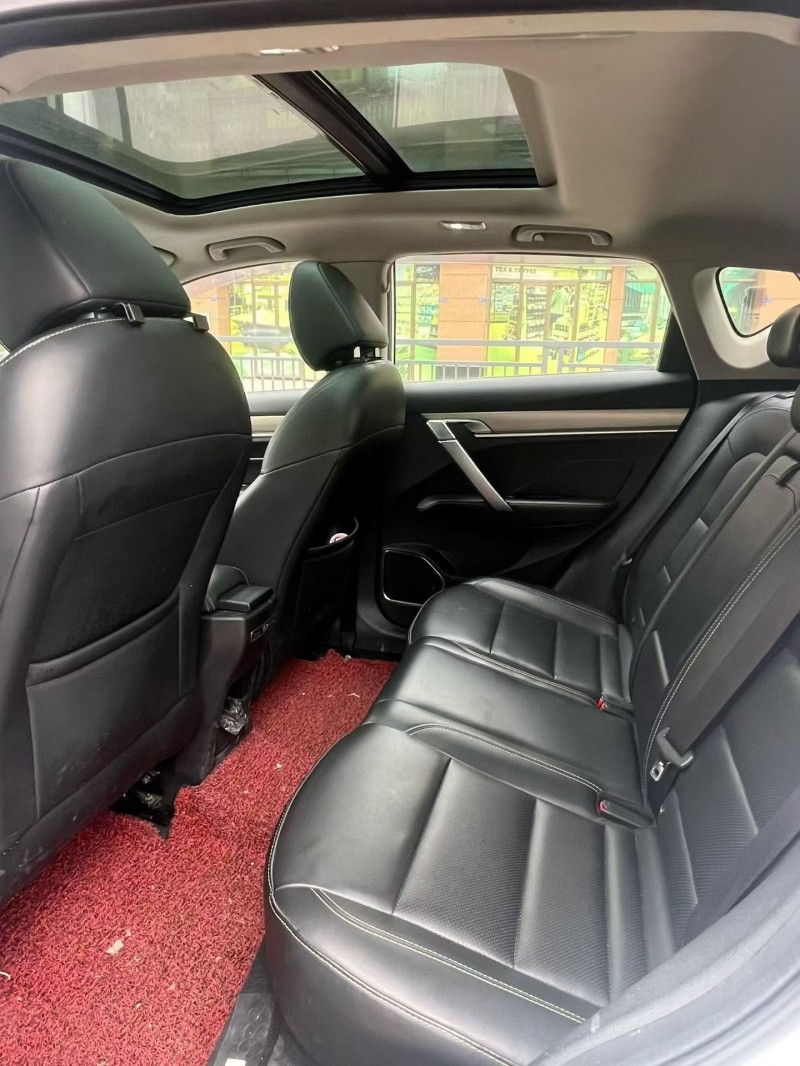 东莞19年吉利缤越6