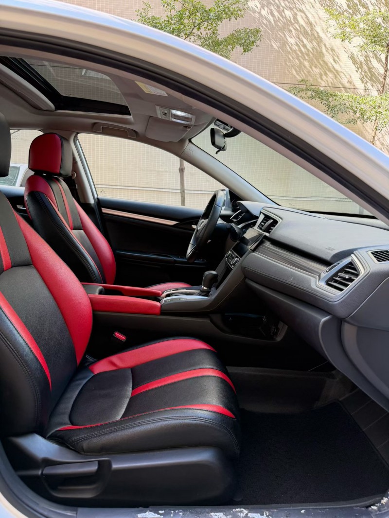 佛山21年本田思域7