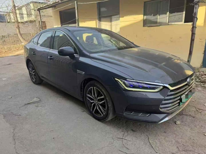 菏泽19年比亚迪秦2