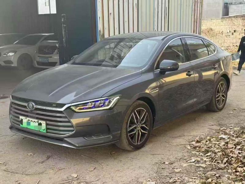 菏泽19年比亚迪秦3