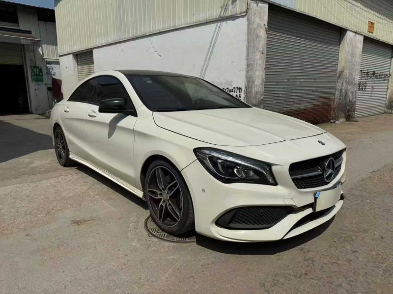 广州17年奔驰CLA2