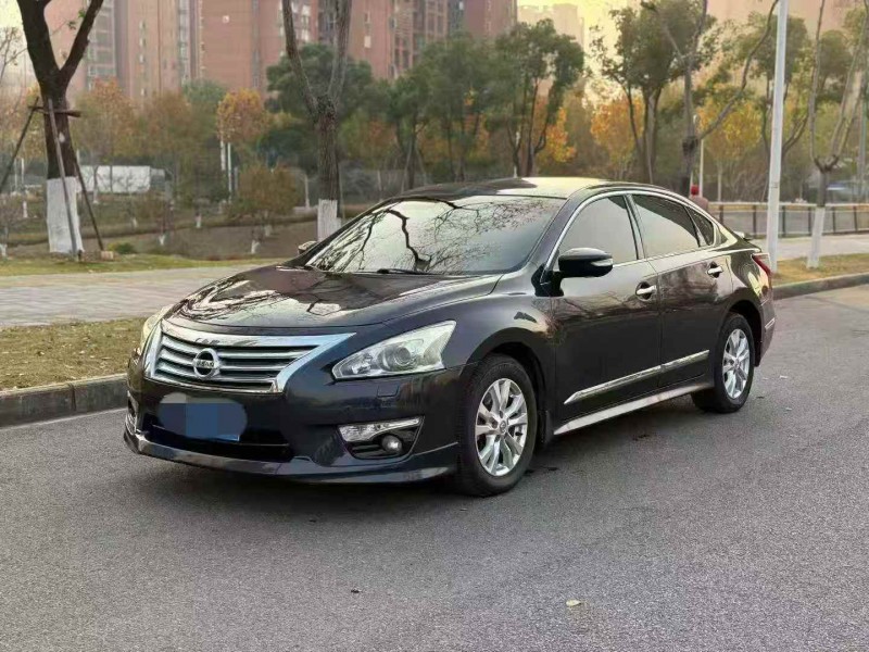 十堰13年日产天籁2