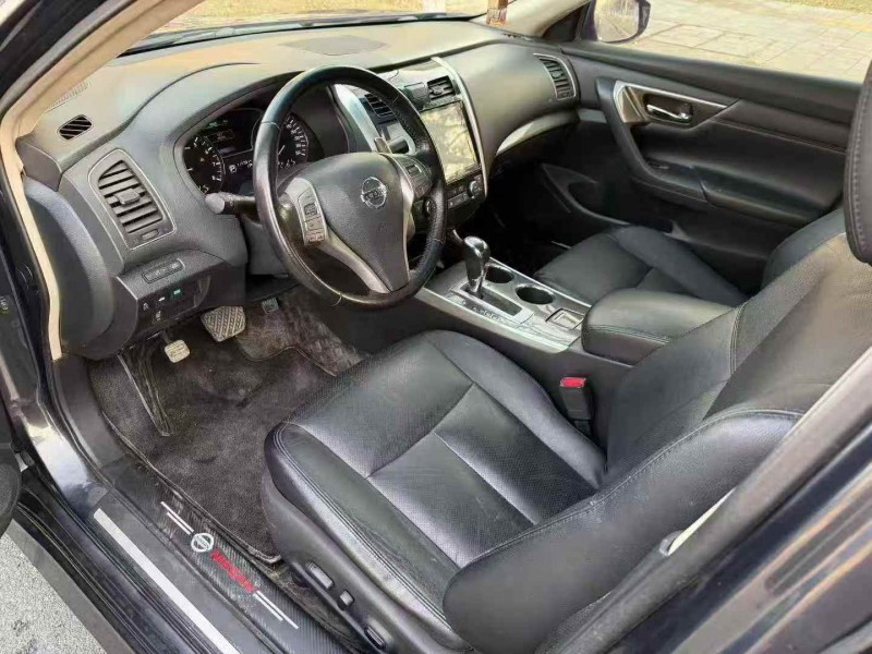 十堰13年日产天籁7