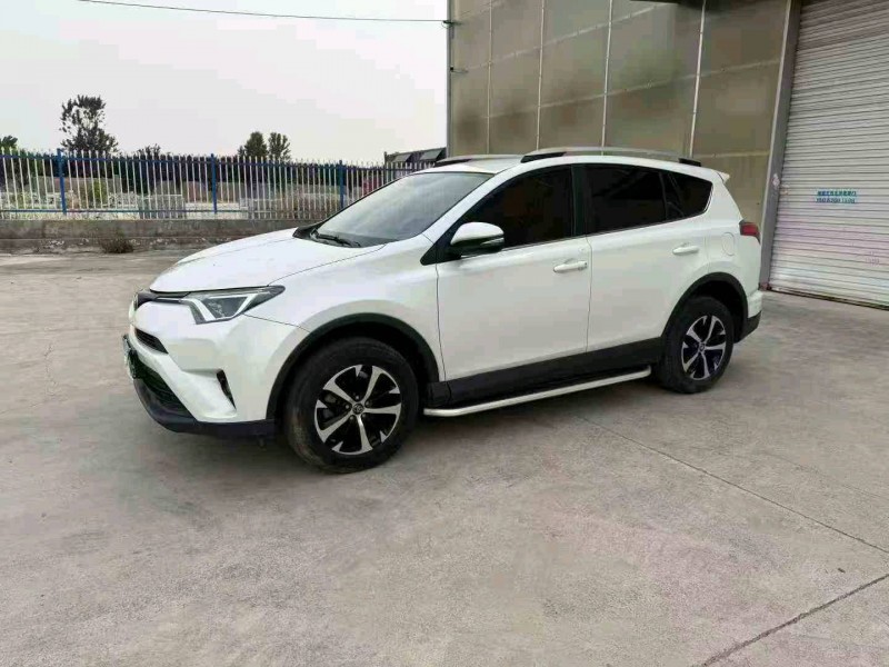徐州19年丰田RAV4荣放3
