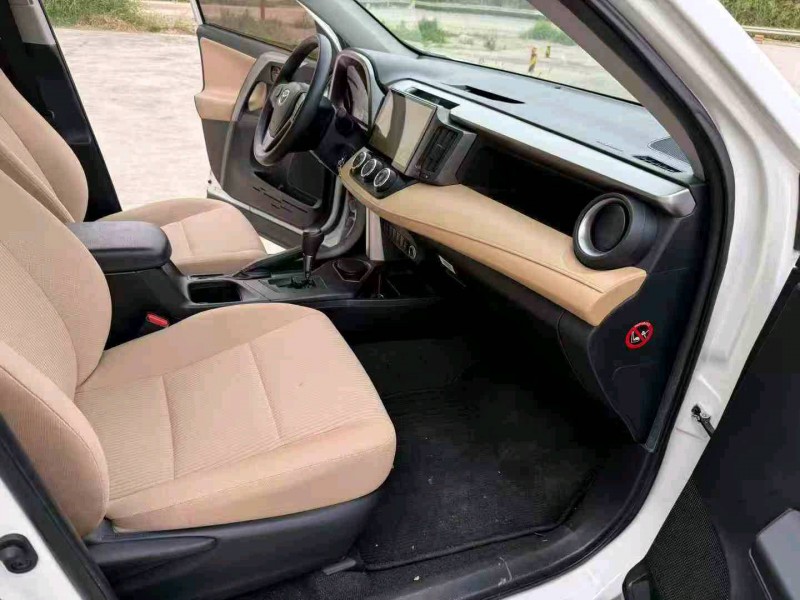 徐州19年丰田RAV4荣放5