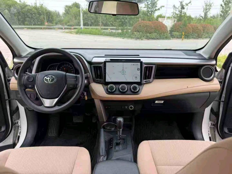 徐州19年丰田RAV4荣放6
