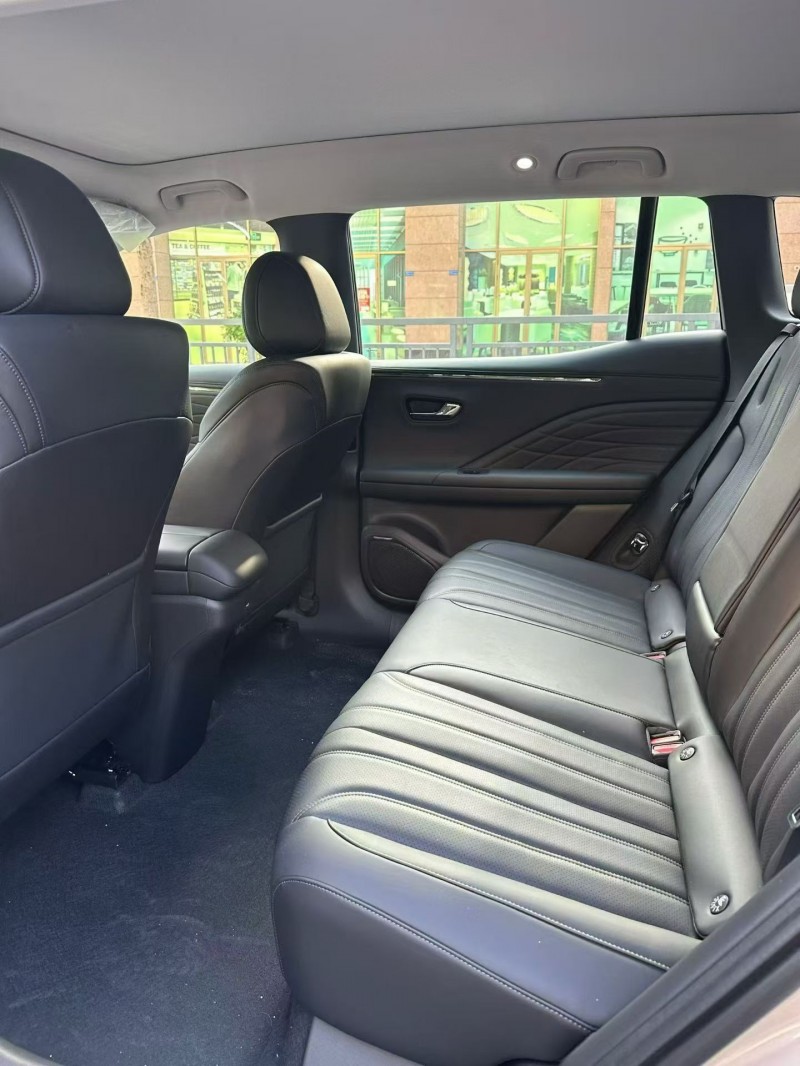 东莞25年传祺埃安V6