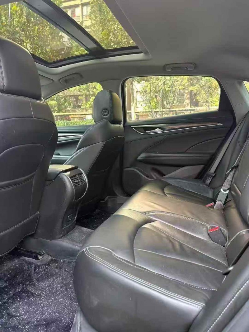 淮南21年别克君越6