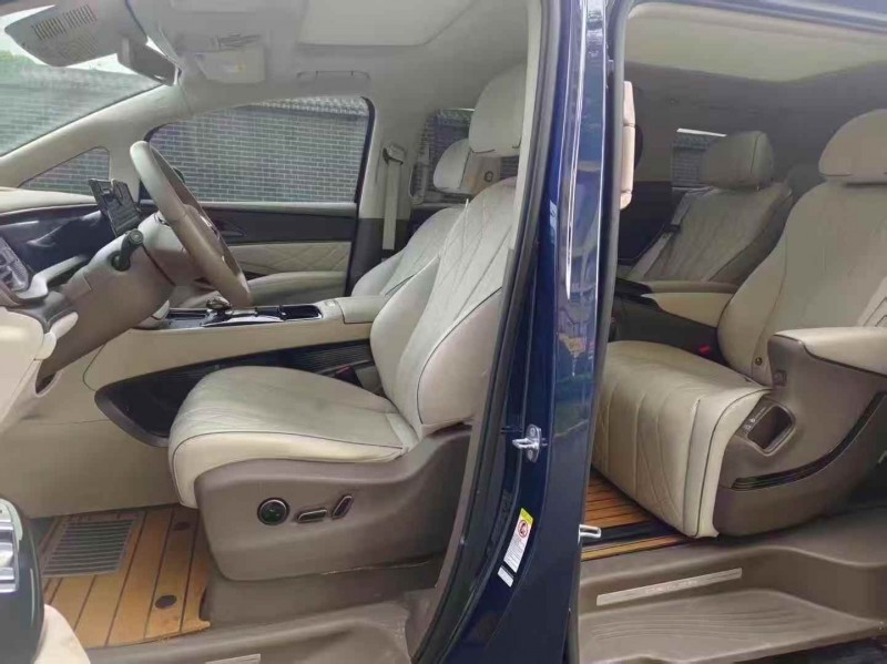 东营24年腾势D95