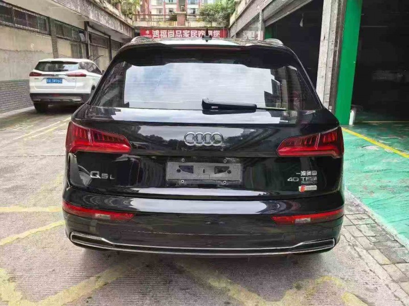安顺20年奥迪Q59