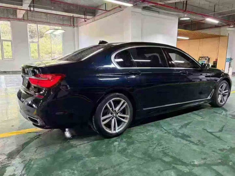 六盘水18年宝马7系8