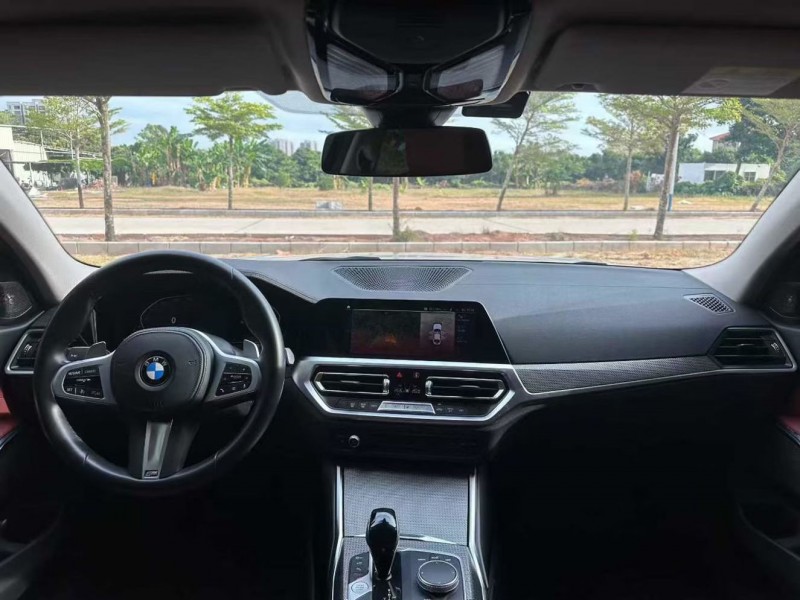 广州22年宝马3系4