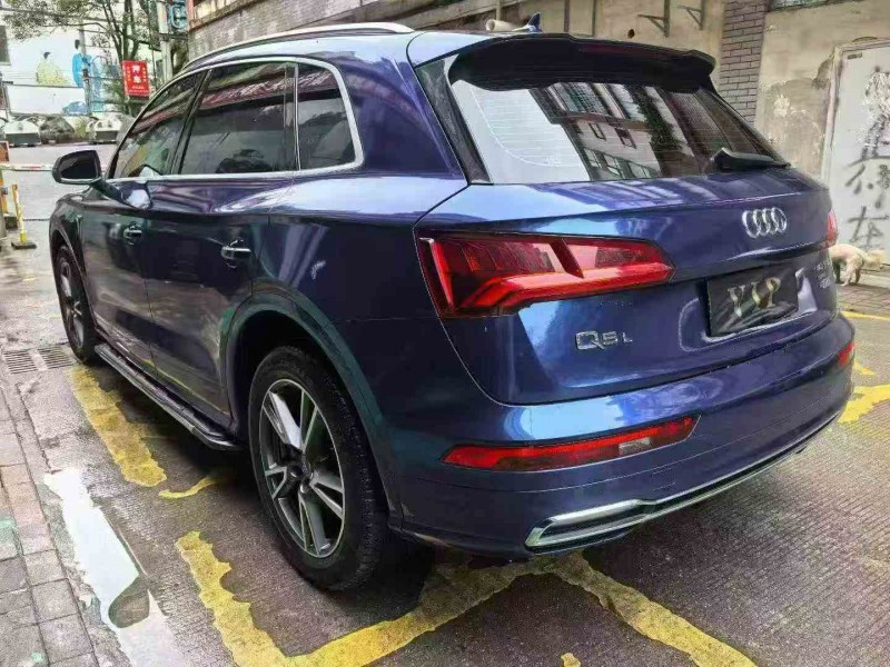 安顺19年奥迪Q57