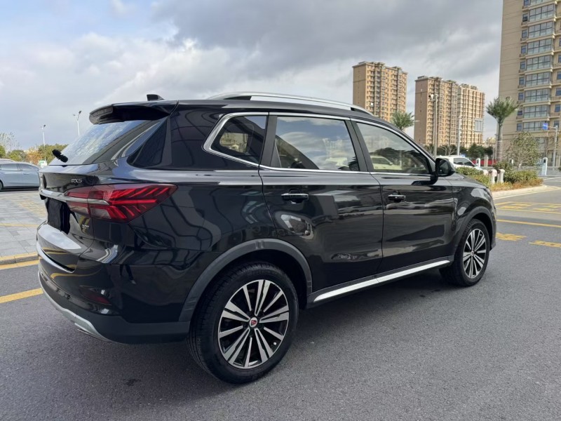 盐城19年荣威RX54